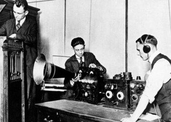 15 de septiembre de 1930: Nace la primera radiodifusora de Guatemala