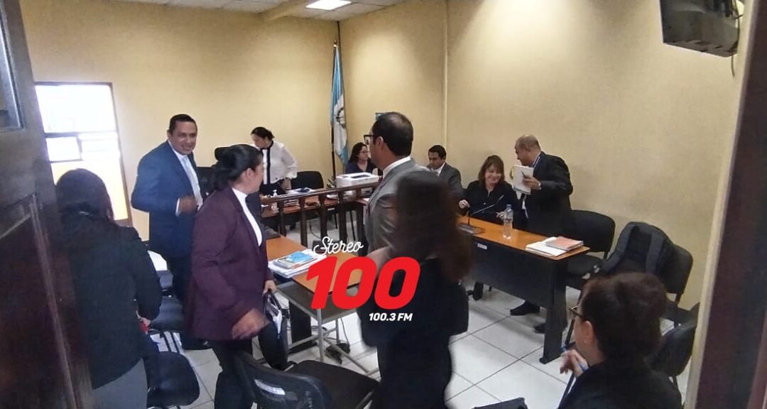 Audiencia en contra de exgobernador de Quetzaltenango