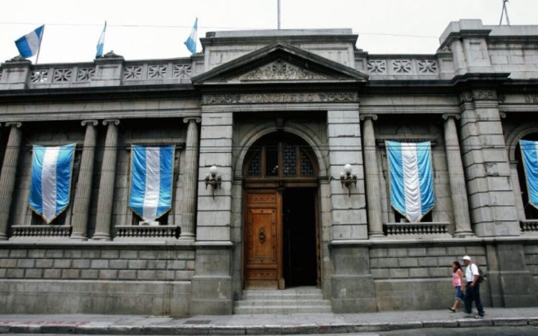 Congreso de Guatemala insta al Ejecutivo a declarar a maras y pandillas como grupos terroristas