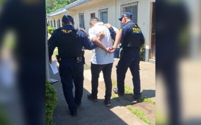 Capturados con más de Q. 20 mil en billetes falsos en calzada Xelajú