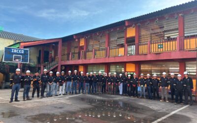 Estudiantes de Ingeniería en Electrónica modernizan instalaciones eléctricas en San Juan, Quetzaltenango