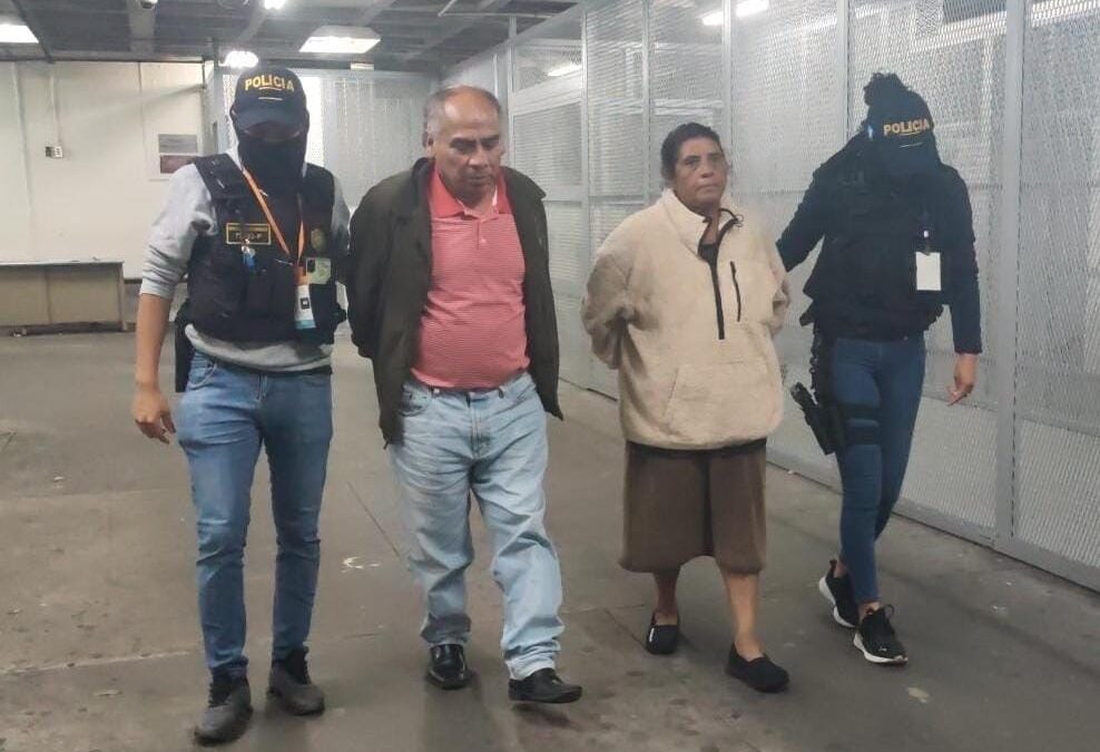 Capturan a los padres de “El Inquieto”, uno de los 19 prófugos de la justicia