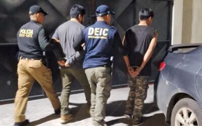 PNC arresta a dos deportados por delitos contra la mujer