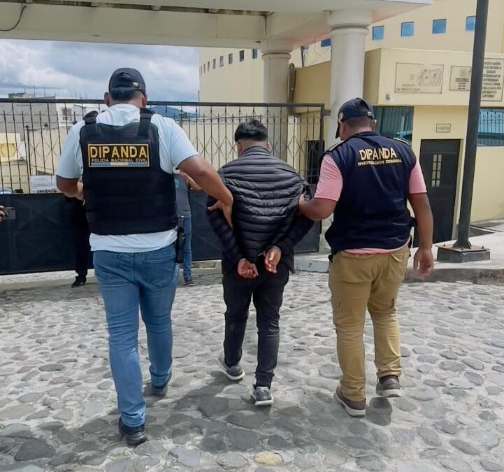 Detenido en el ingreso a cárcel en Quetzaltenango