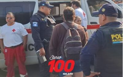 Más de 50 niños evaluados por fuga de químicos de chatarrera