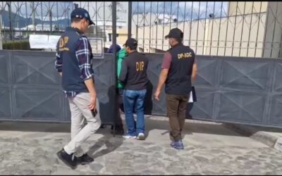 Capturan en Quetzaltenango a hombre con orden de captura vigente por robo de equipo terminal móvil
