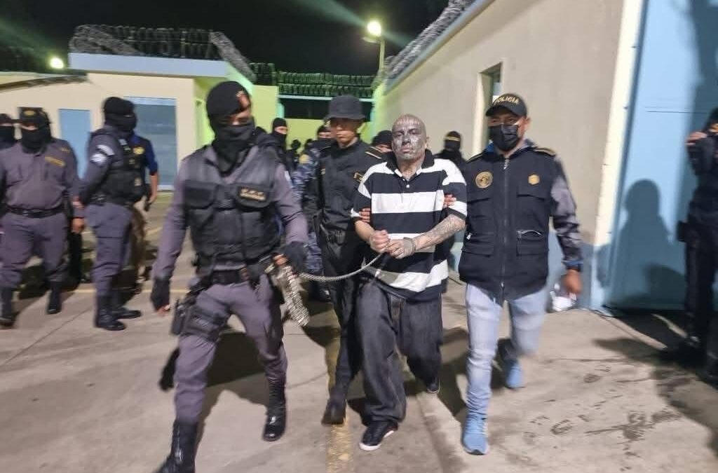 Viceministro de Seguridad denuncia colusión en fuga de reos y anuncia su renuncia