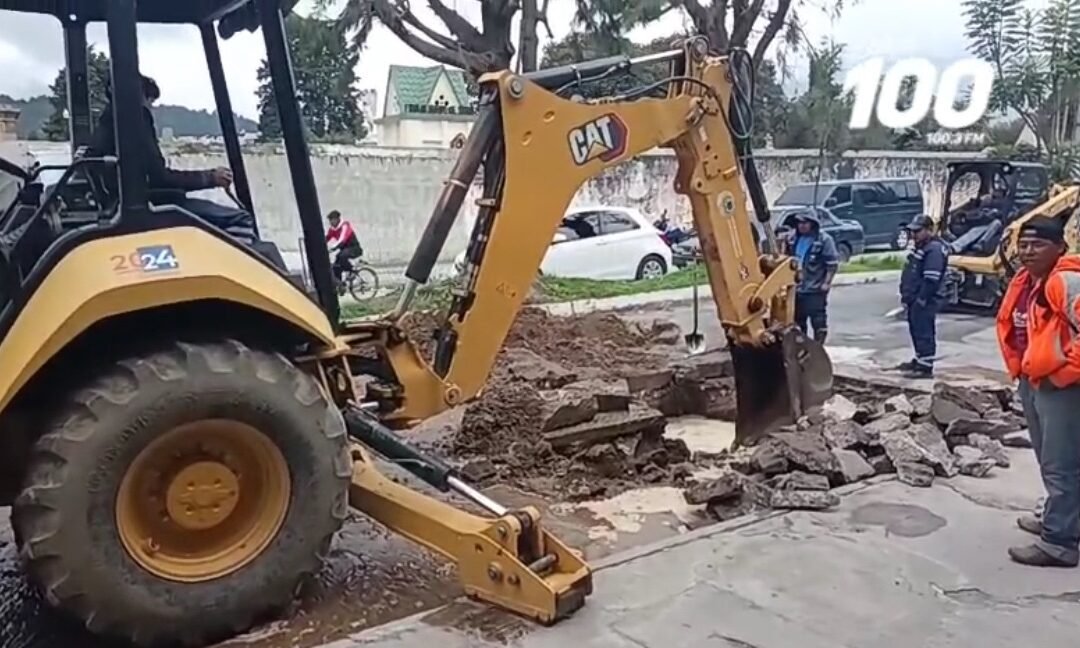 Paso cerrado en el sector de El Calvario zona 1