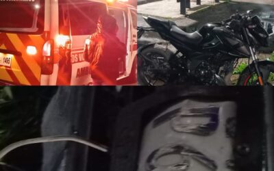 Vehículo arrolla a motoristas en zona 3 Xela