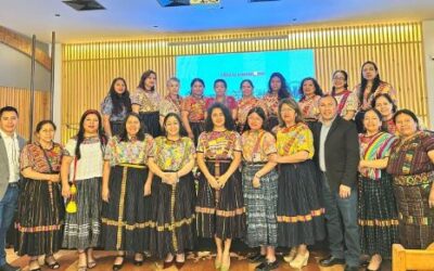 Se gradúan emprendedoras en Quetzaltenango