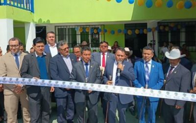 Inauguran escuela valorada en Q3 millones
