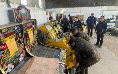 Destruyen en Quetzaltenango 175 máquinas tragamonedas