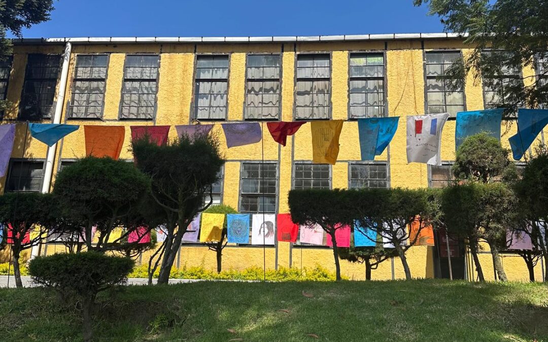 Instalan «El parque del amor» en Quetzaltenango