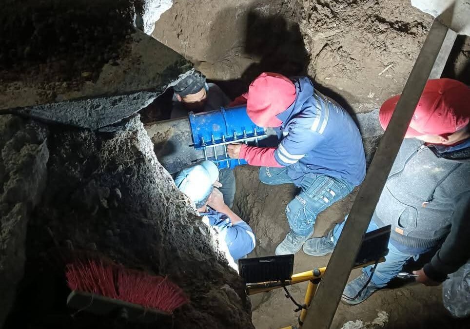 EMAX finaliza trabajos en línea principal de distribución de agua