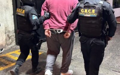 Arrestan a taxista por transportar droga