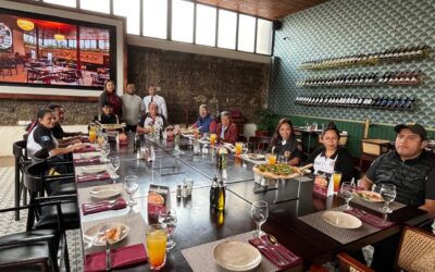 Restaurante agradece a Bomberos Voluntarios con almuerzo