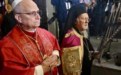 El Papa y el Patriarca firman declaración conjunta por la unidad cristiana.