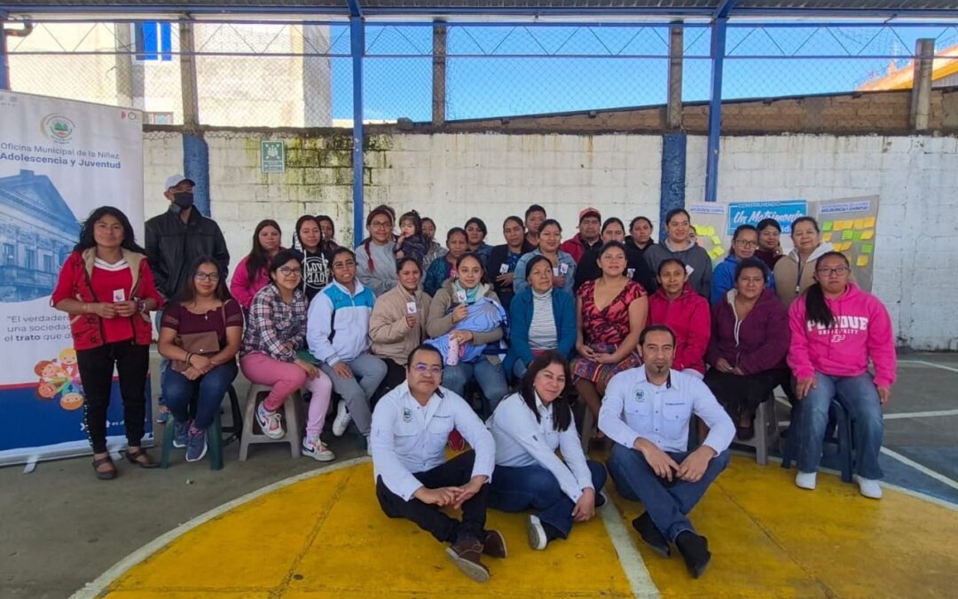 Escuela de Familia fortalece lazos en hogares quetzaltecos