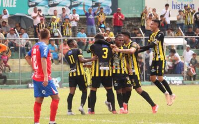 Xelajú cae 3-2 ante Aurora y compromete aún más su clasificación en el Apertura 2025