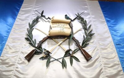 18 de noviembre de 1871: se crea el actual Escudo de Armas de Guatemala
