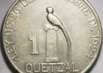 26 de noviembre de 1824 la moneda de quetzal sustituyó al peso guatemalteco.