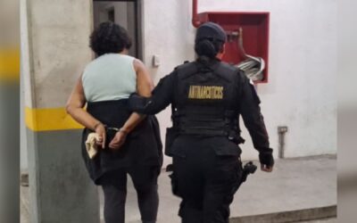 Capturan a mexicana que transportaba 20 paquetes de marihuana en un autobús en Retalhuleu