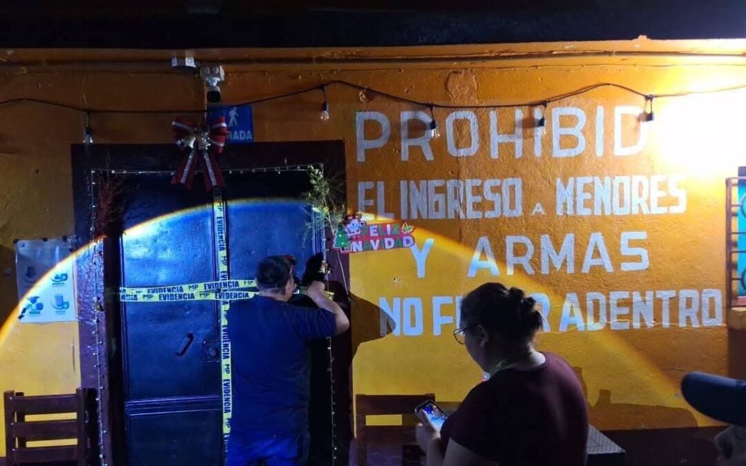 DEIC captura a dos personas por promoción y facilitación de la prostitución en Retalhuleu
