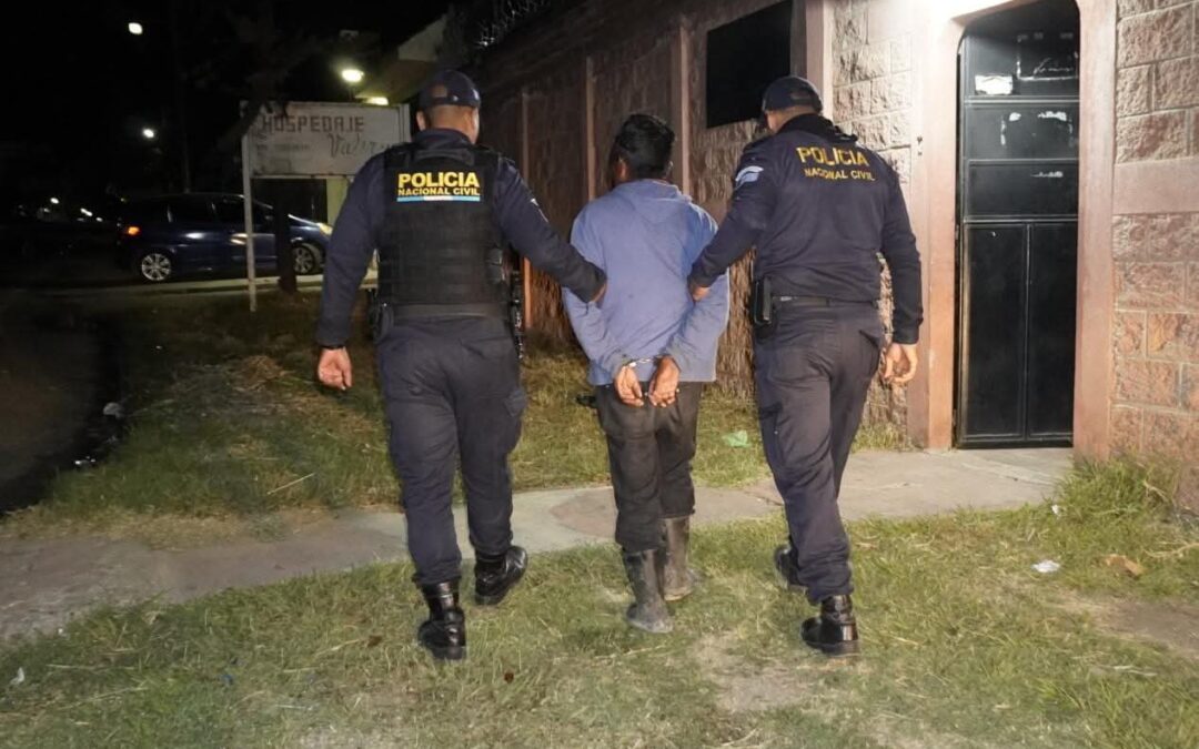PNC captura a hombre por matar a su hijo mayor
