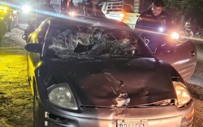 Dos heridos en colisión entre mototriciclo y vehículo