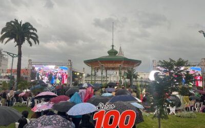 Presidente Bernardo Arévalo participa en entrega de libros de la iniciativa “25 para el 25” en Xela