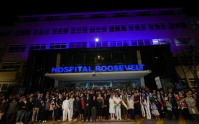 Hospital Roosevelt Conmemora 70 Años de Servicio con Iluminación Azul.