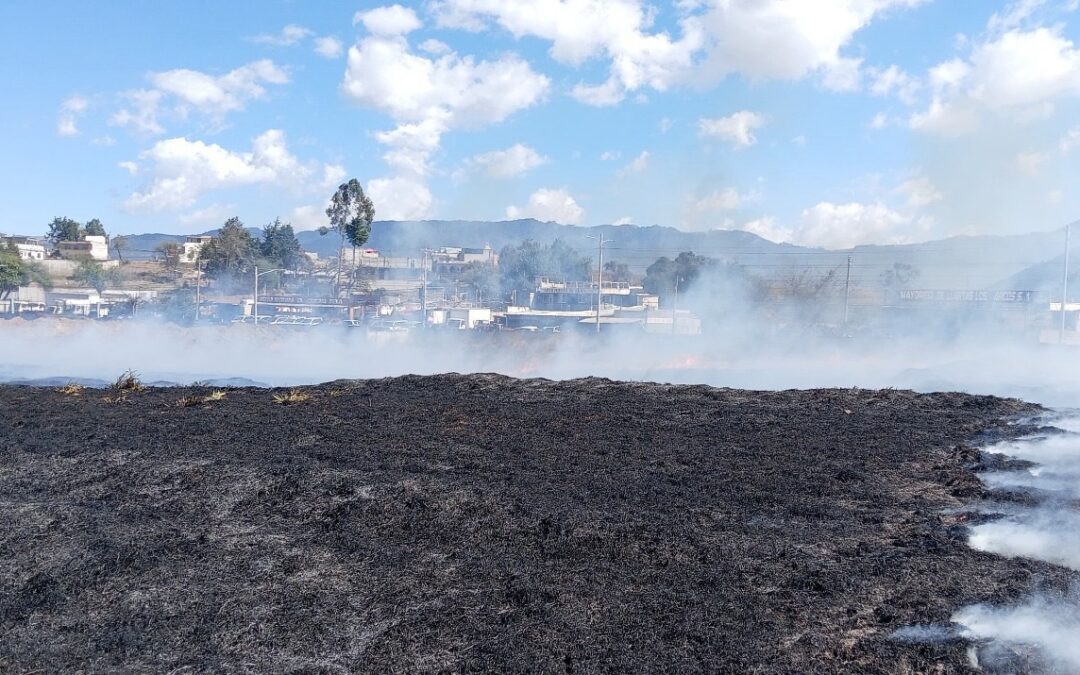CONRED liquida incendio en el interior del aeropuerto de Quetzaltenango