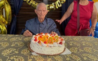 Familia celebra los 103 años de vida de Don Pedro de Jesús Gramajo en Colomba