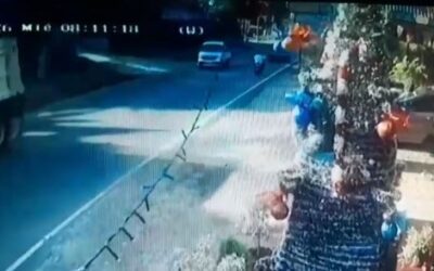 Motorista herido de gravedad tras impactar contra camión  