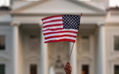 Presidente de Estados Unidos, Donald Trump, suspende visas