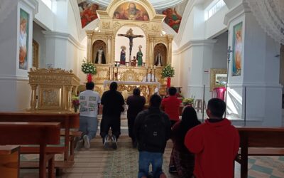 Devotos visitan al Cristo de Esquipulas en San José Chiquilajá