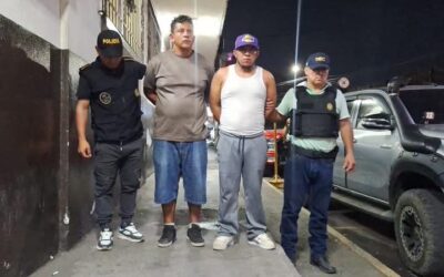 Capturan a Dos Presuntos Mareros 18 con Armas Ilegales en Escuintla.