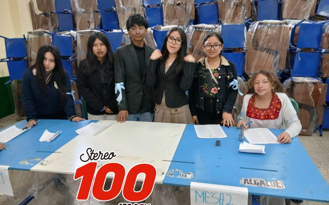 INEB El Rosario de Quetzaltenango elige gobierno escolar