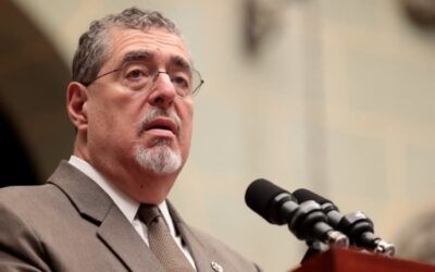 Arévalo denuncia “intromisión espuria” del MP en elección de magistrados de la CC