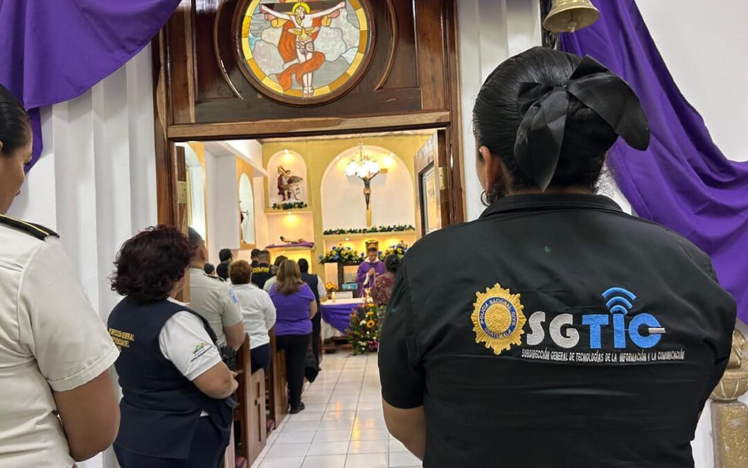 Agentes de PNC participan en Miércoles de Ceniza