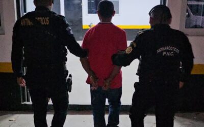 PNC captura a siete en allanamiento contra el narcomenudeo