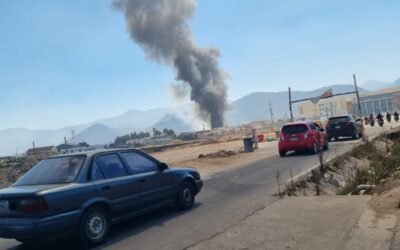 Incendio de grandes dimensiones en predio municipal de Quetzaltenango