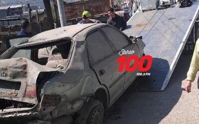 Trasladan vehículos abandonados en Quetzaltenango