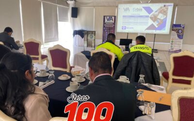 Desarrollan conferencia «Rompiendo barreras en la prestación de servicios municipales»