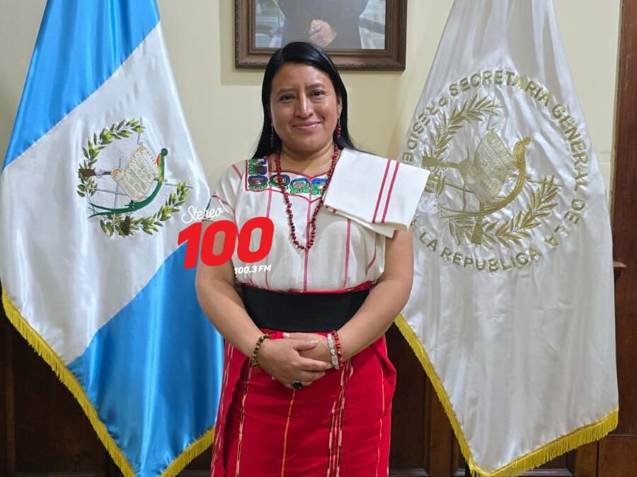 Bibiana Ramírez es juramenta como gobernadora de Quetzaltenango