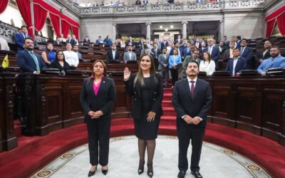 Congreso juramenta a Claudia Lucrecia Paredes Castañeda como presidenta del Organismo Judicial