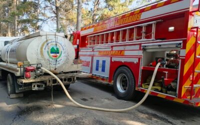Controlan incendio que pasó de rastrero a forestal en zona 4 de Quetzaltenango