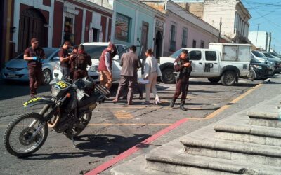 MP y PNC realizan diligencia en la zona 1 de Xela