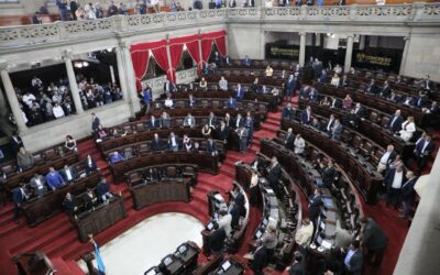 Congreso reelige a Roberto Molina Barreto y Luis Rosales para la Corte de Constitucionalidad