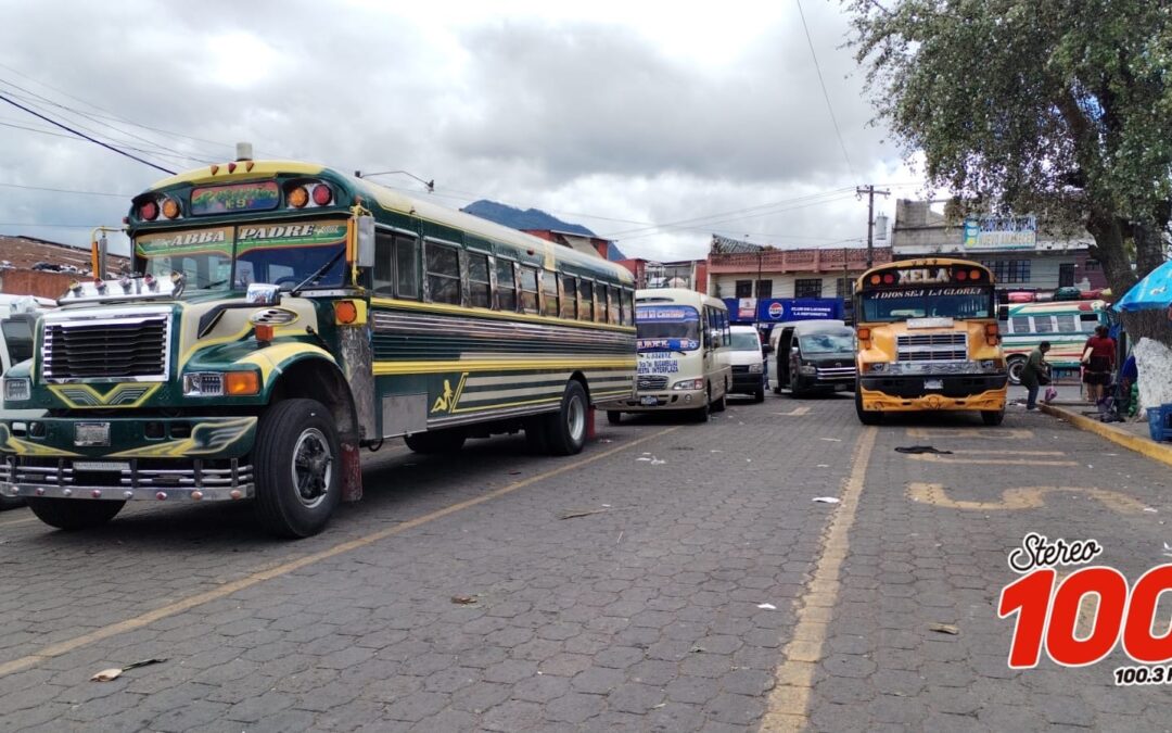 Transportistas advierten aumento al pasaje sin autorización municipal en Quetzaltenango